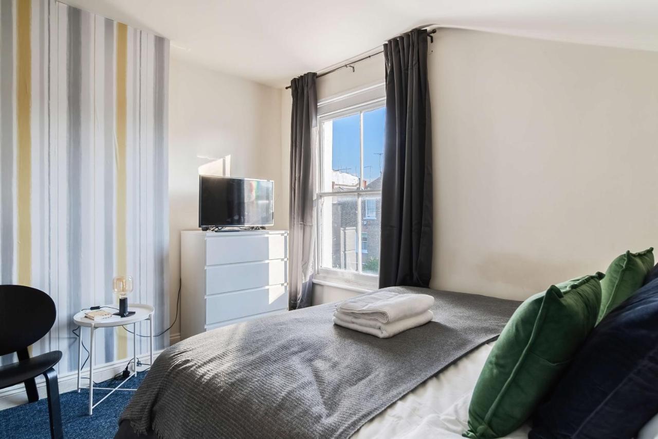 Two Bedroom Apartment In Tooting London Bagian luar foto