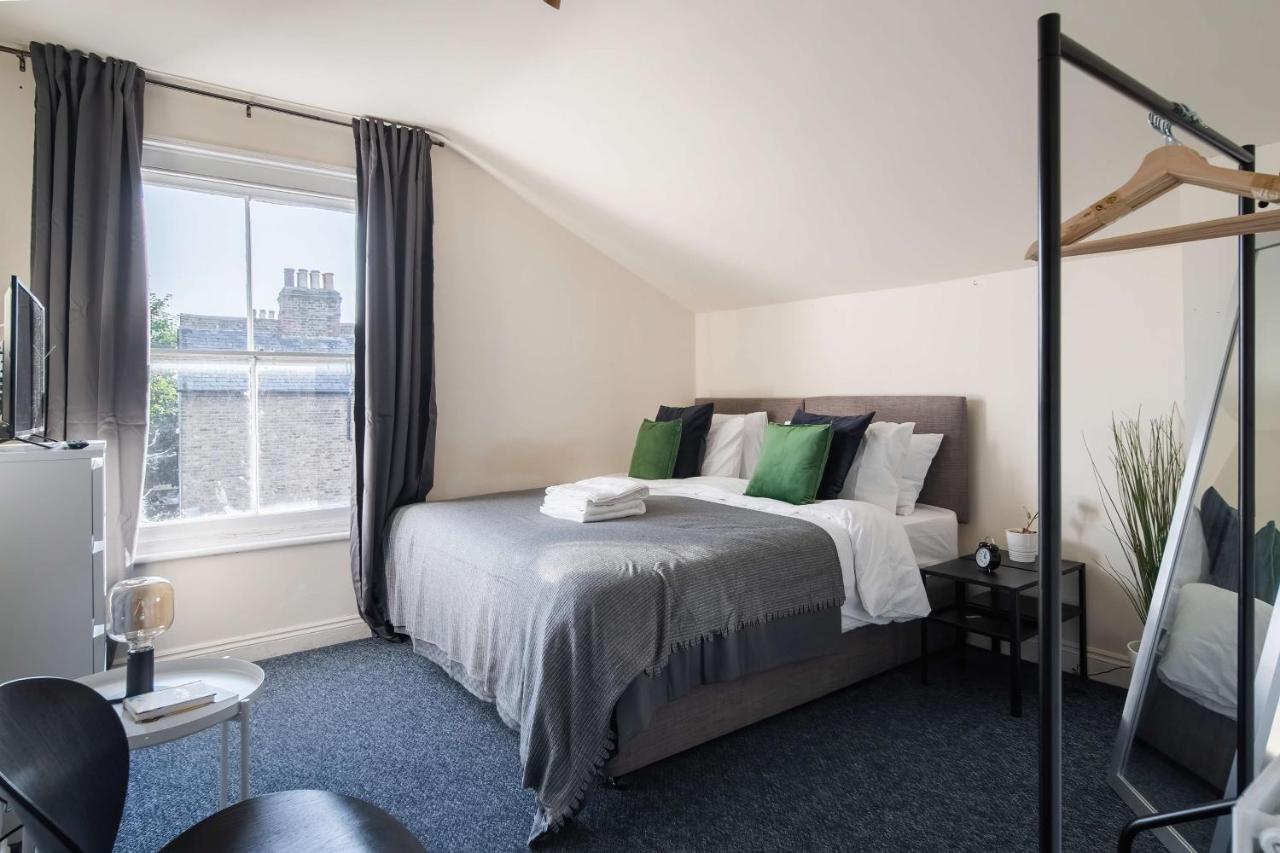 Two Bedroom Apartment In Tooting London Bagian luar foto