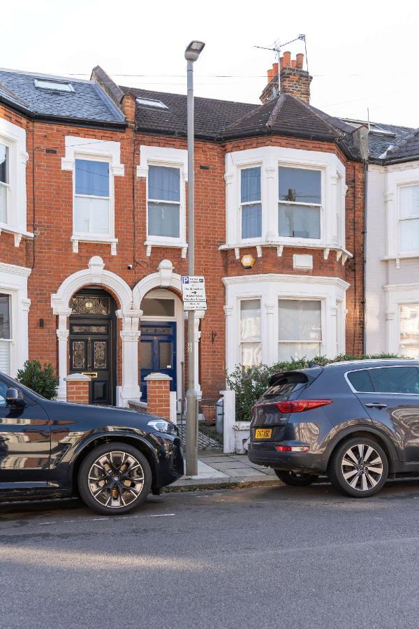 Two Bedroom Apartment In Tooting London Bagian luar foto